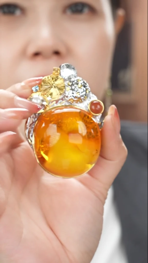 琥珀吊坠(不含链)未镶嵌特色蜜蜡吊坠