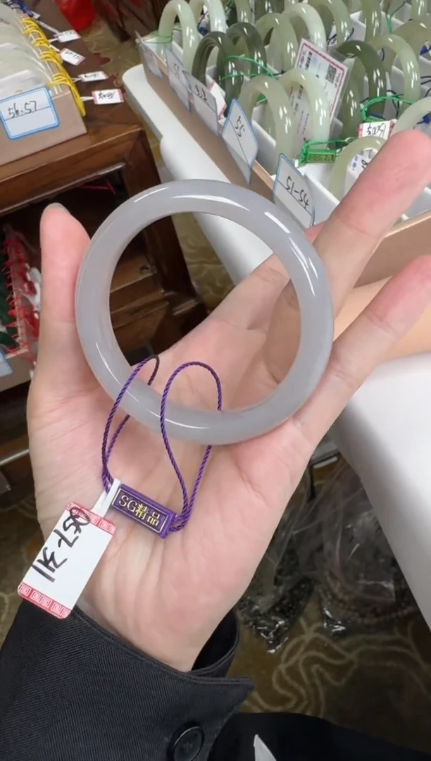 未镶嵌手镯和田玉57-