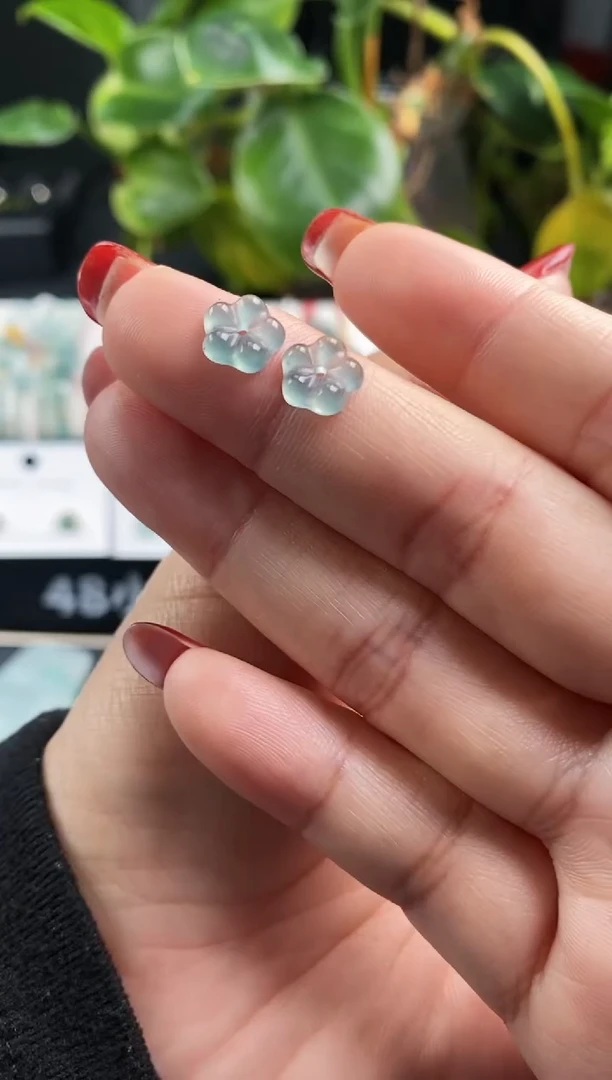 【闪购商品】翡翠裸石翡翠小花
