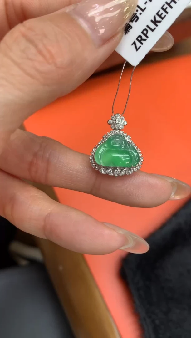 【闪购商品】翡翠颈饰18K金镶嵌佛公