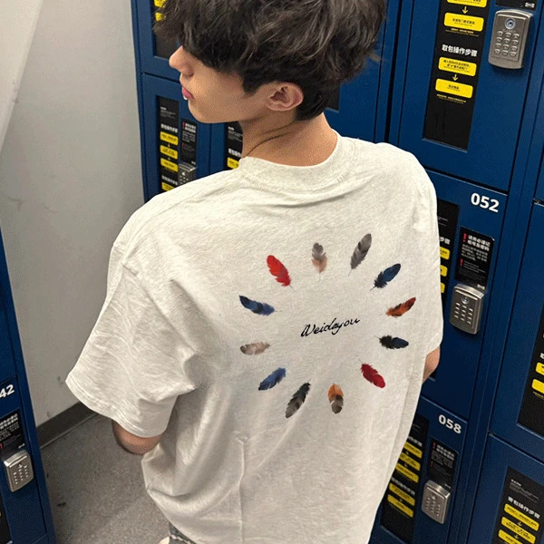 夏季新款圆形彩色羽毛潮流印花t恤重磅纯棉宽松休闲时尚百搭T恤男