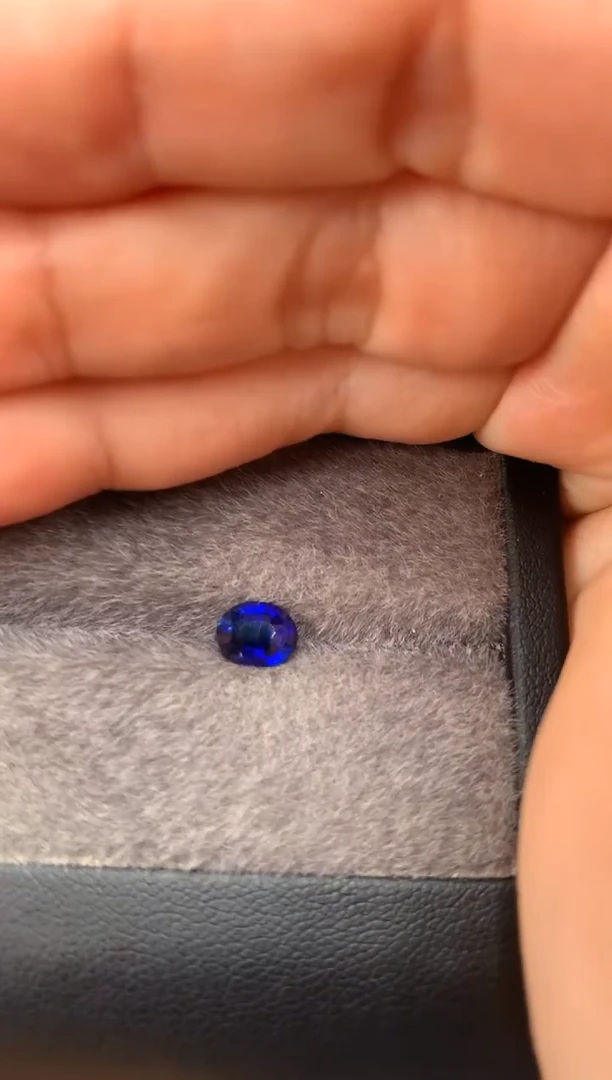 定制蓝宝石裸石未镶嵌椭圆型 皇家蓝 1.19ct