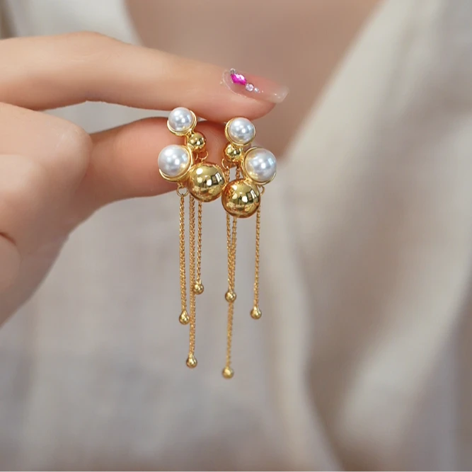 铜合金耳饰 时尚百搭耳饰 F618