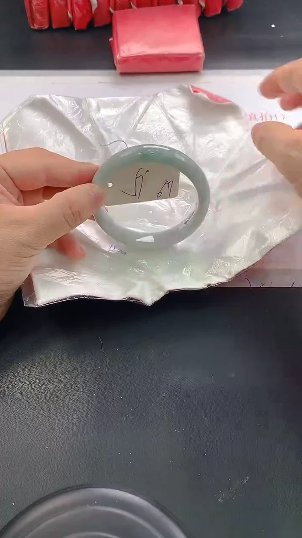 未镶嵌手镯翡翠69
