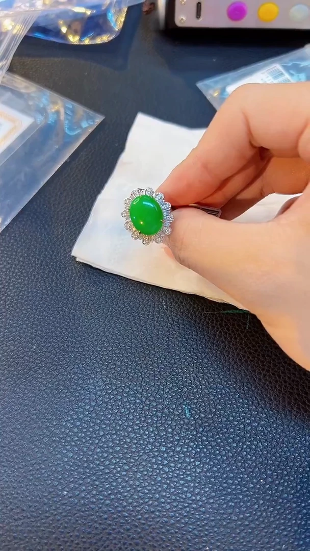 翡翠戒指18K金镶嵌缅料A货/支持复检/一件