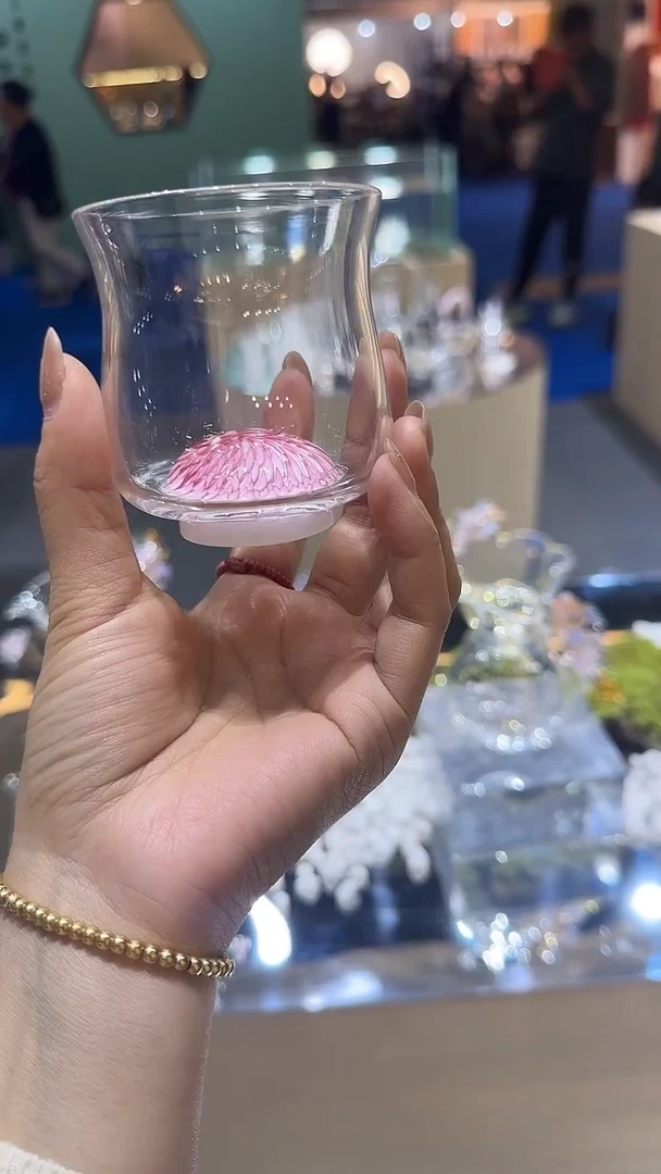 晶焱祈福主人杯粉凤尾