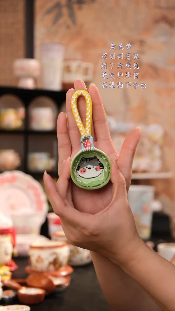 摆件景德镇手工手绘设计师款