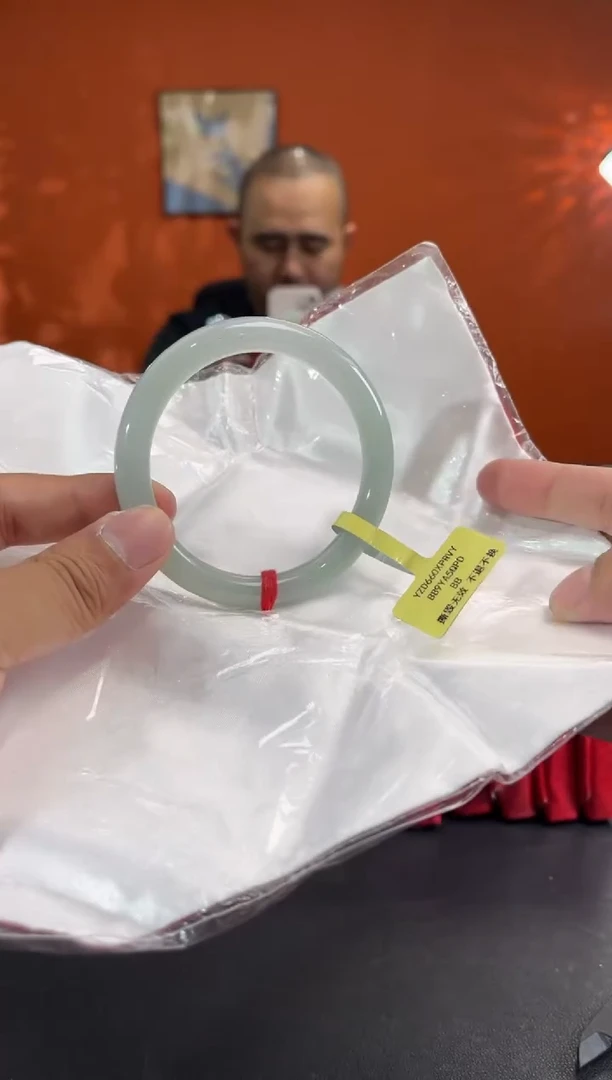 未镶嵌手镯翡翠11        圈口58