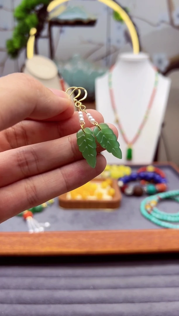 【闪购商品】和田玉耳饰14K金镶嵌E269````````