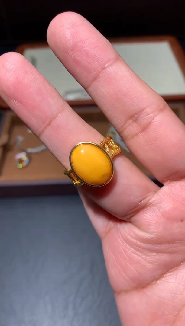 未镶嵌琥珀戒指J50