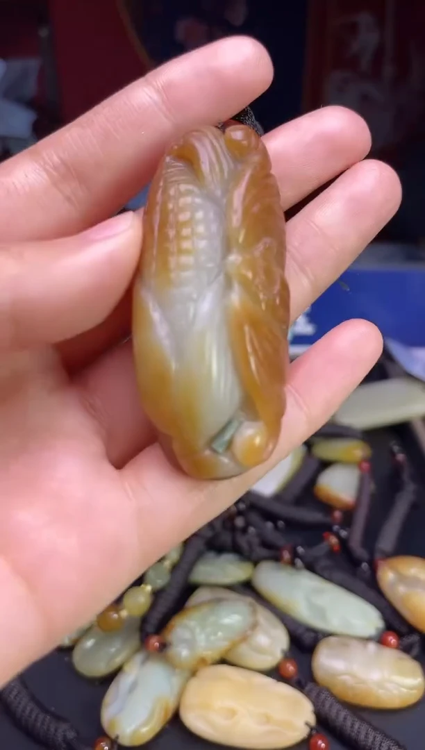 颈饰未镶嵌和田玉123