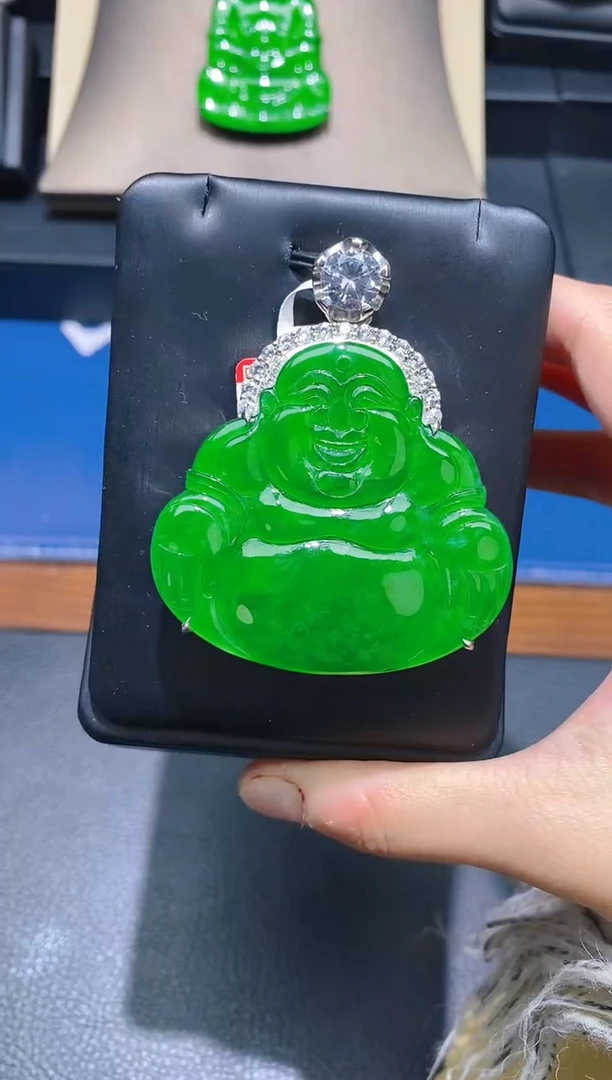 【闪购商品】翡翠颈饰未镶嵌天然A货翡翠z13