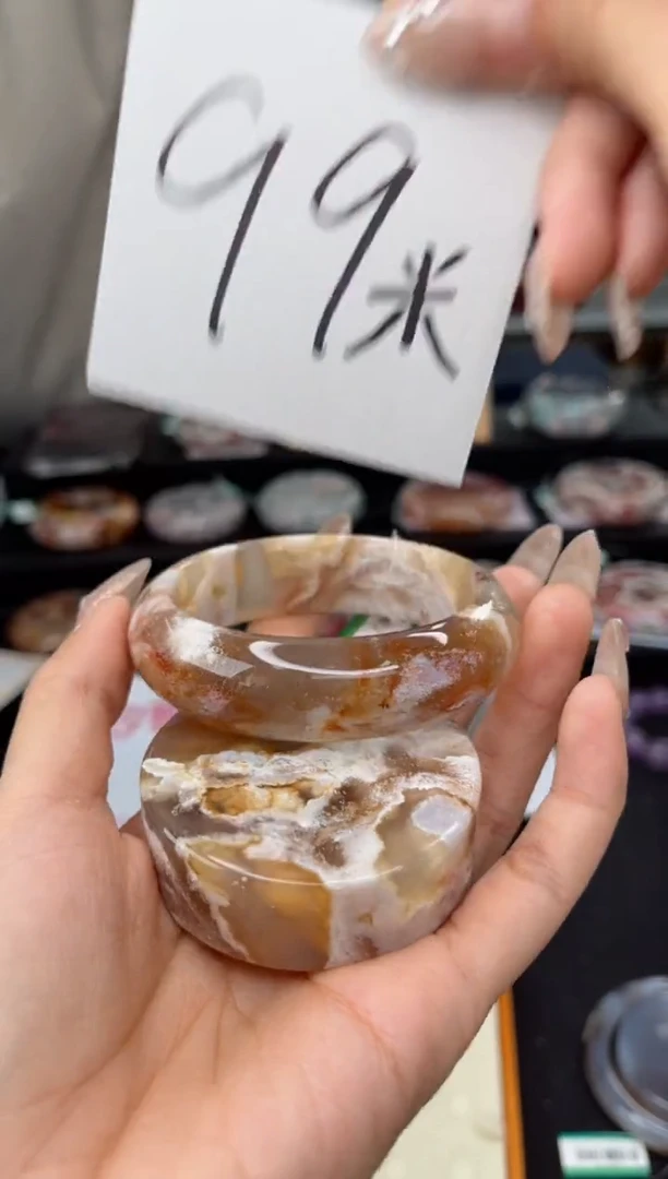 【闪购商品】石英质玉手镯未镶嵌57圈口（不退不换）1680893