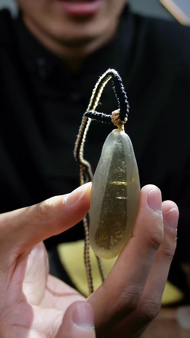 吊坠(赠链)未镶嵌水晶水晶