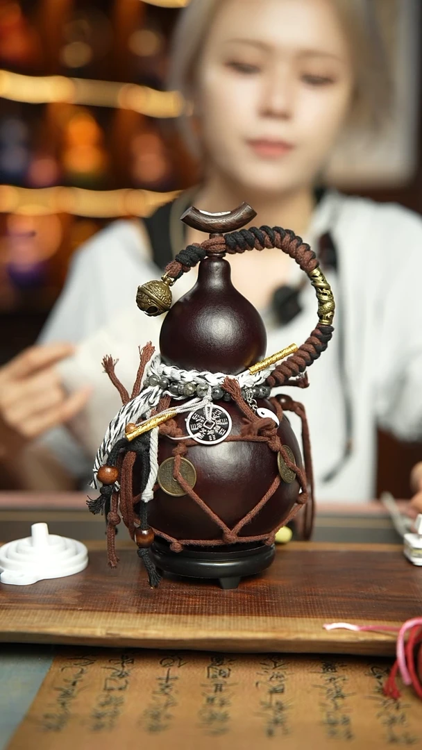 144号650ml左右非遗大漆酒葫芦+