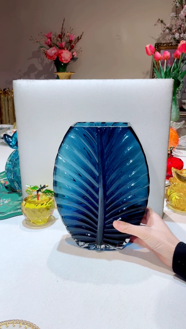 【闪购商品】琉璃手工艺品小号蓝色大叶花瓶