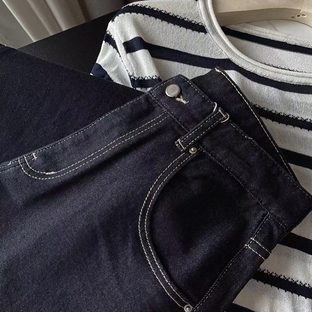 休闲常规款牛仔裤中弹力常规高腰秋季深色