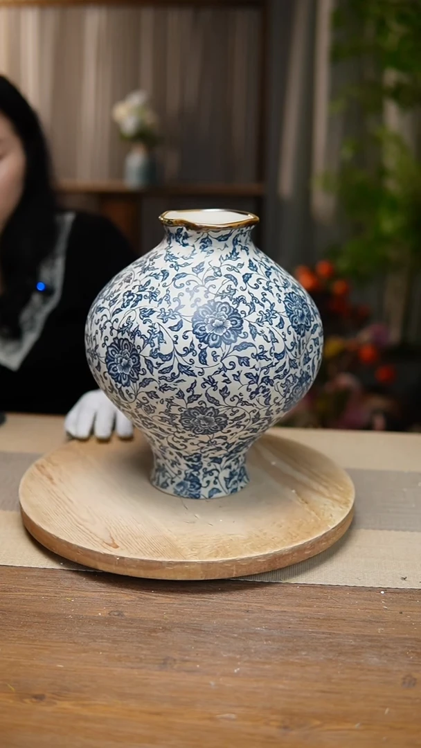 【闪购商品】陶瓷  花器青花瓷缠枝莲灯笼