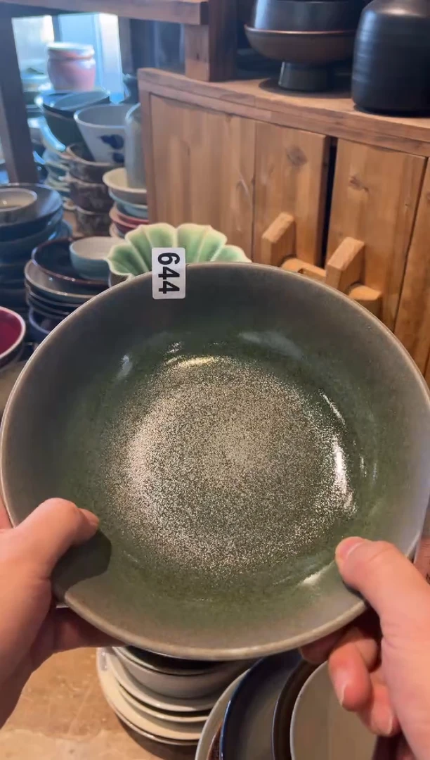 【闪购商品】瓷片644  微瑕孔雀绿锅盘1个