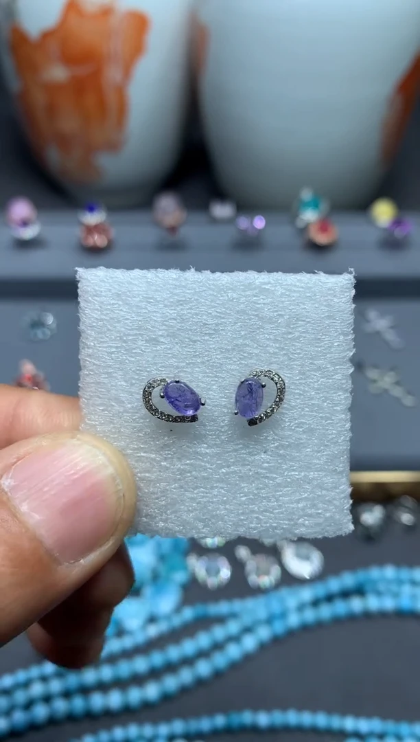 【闪购商品】坦桑石耳饰银S925镶嵌W56（随机性发货只发一单）