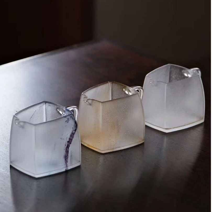 與山堂琉璃-笃行公道杯