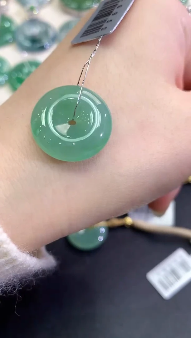 【闪购商品】翡翠颈饰未镶嵌B11 多样性一件发货