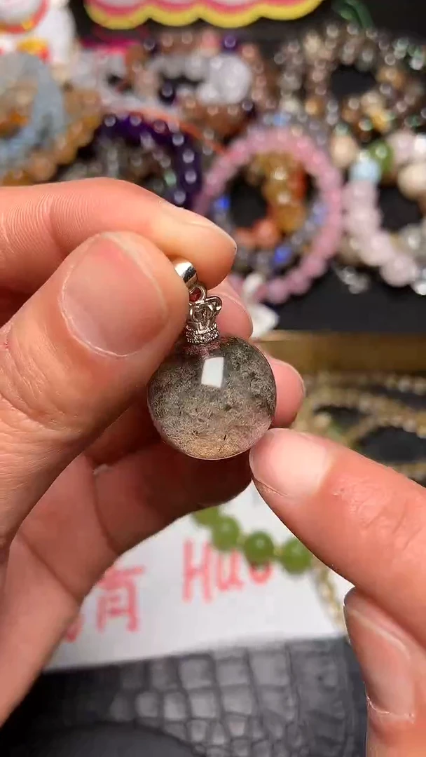 【闪购商品】水晶吊坠(赠链)未镶嵌46