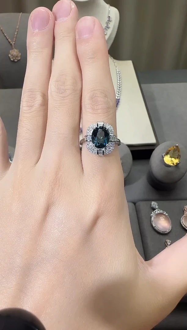 银S925镶嵌戒指托帕石10*8mm伦敦蓝高级款