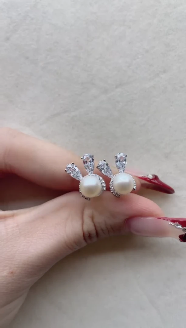 【闪购商品】淡水珍珠耳饰银S925镶嵌A47