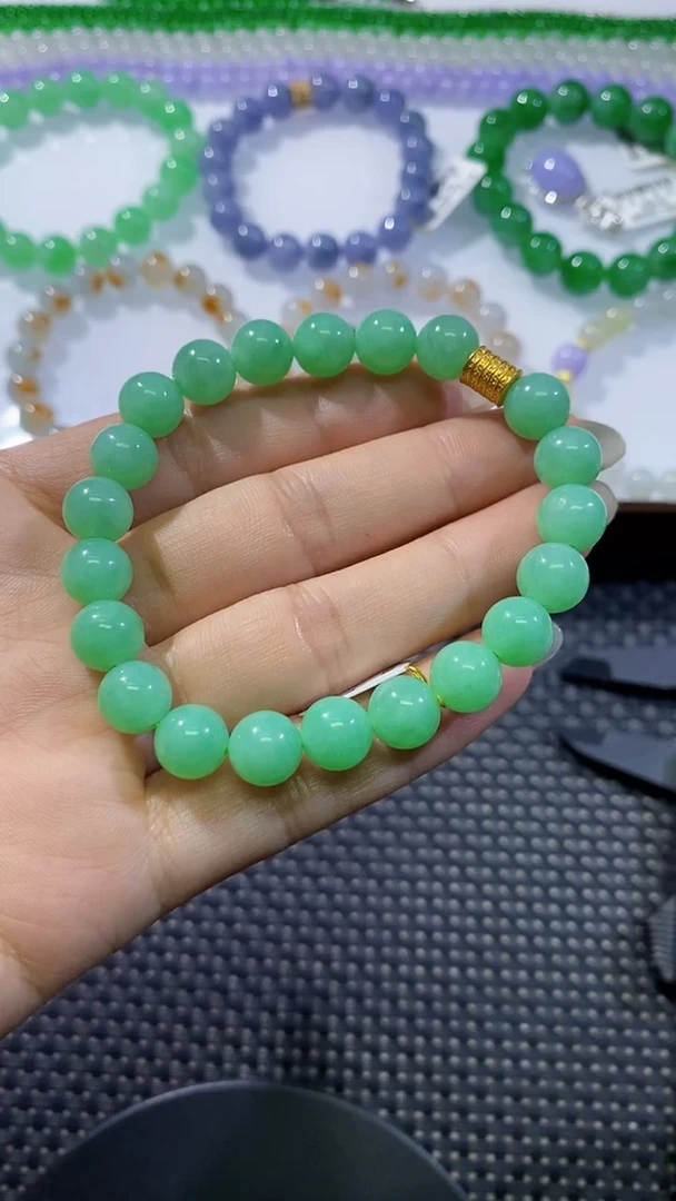 散珠翡翠卡9青苹果绿手串