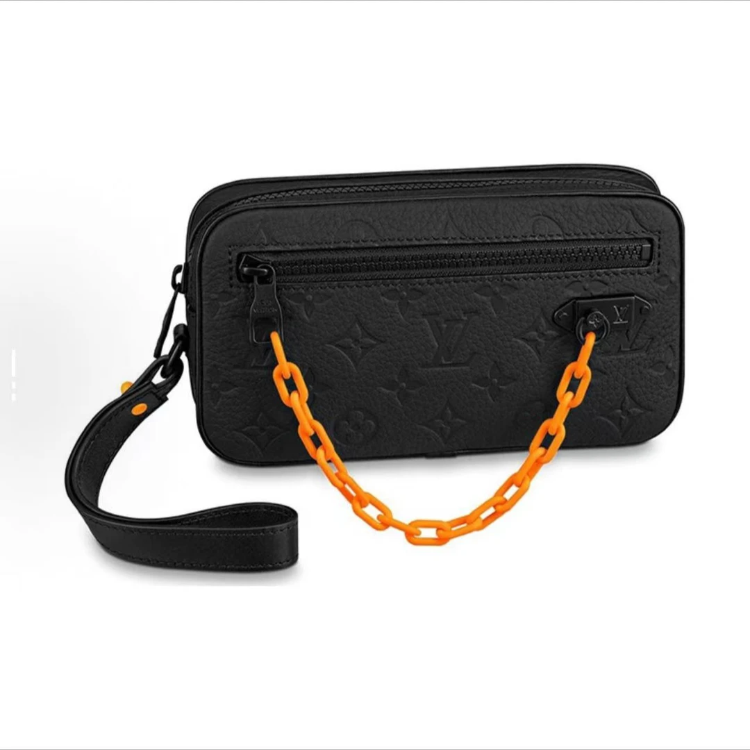 95新 LouisVuitton/路易威登 PochetteVolga秀款黑压纹橙链手拿包