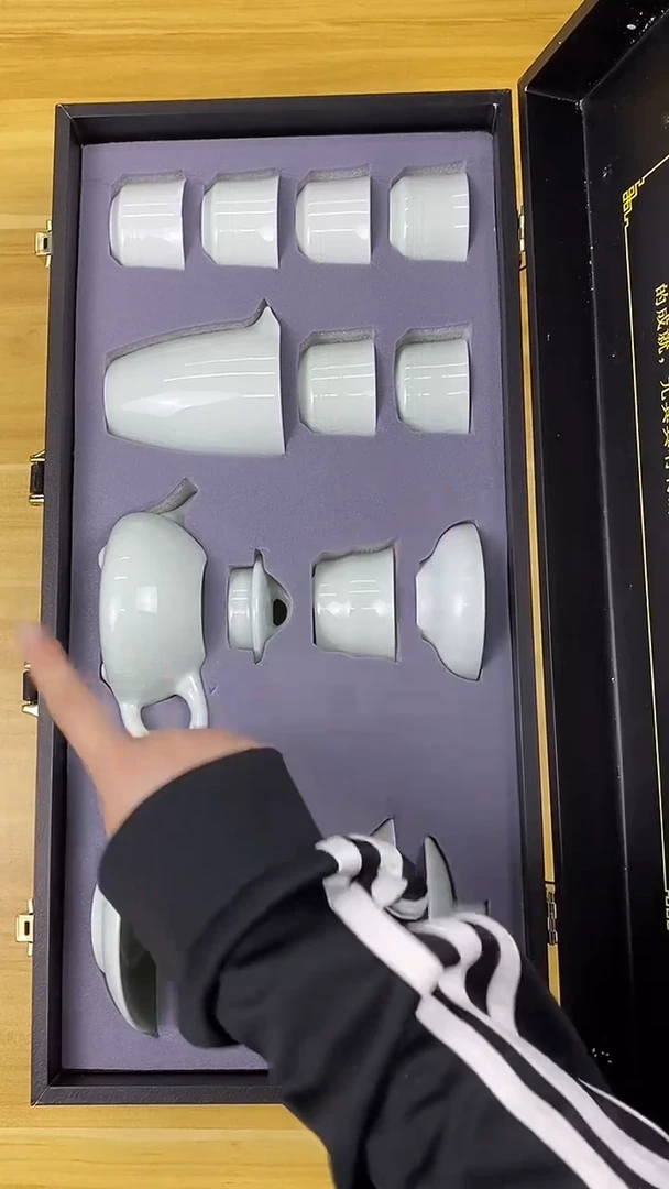 哥窑粉青西施壶套装