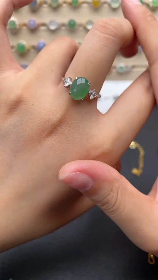 银S925镶嵌戒指翡翠一物一证一礼盒