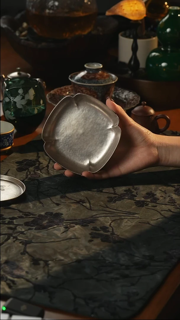 瓷片云由山坊