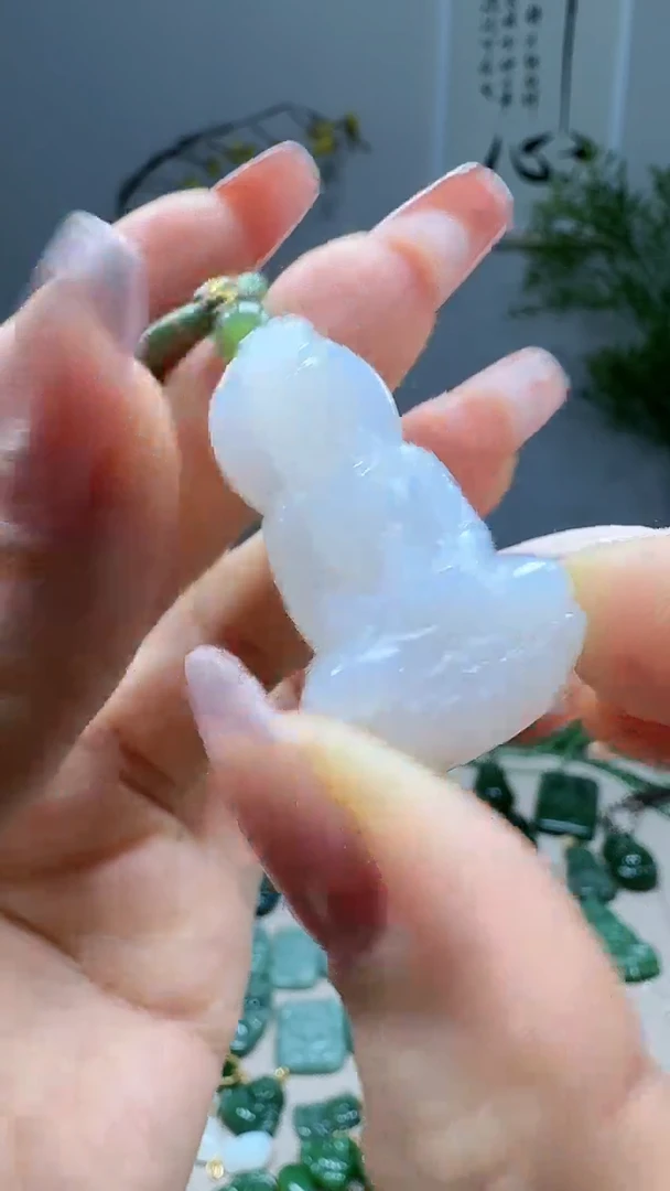 未镶嵌和田玉挂件1