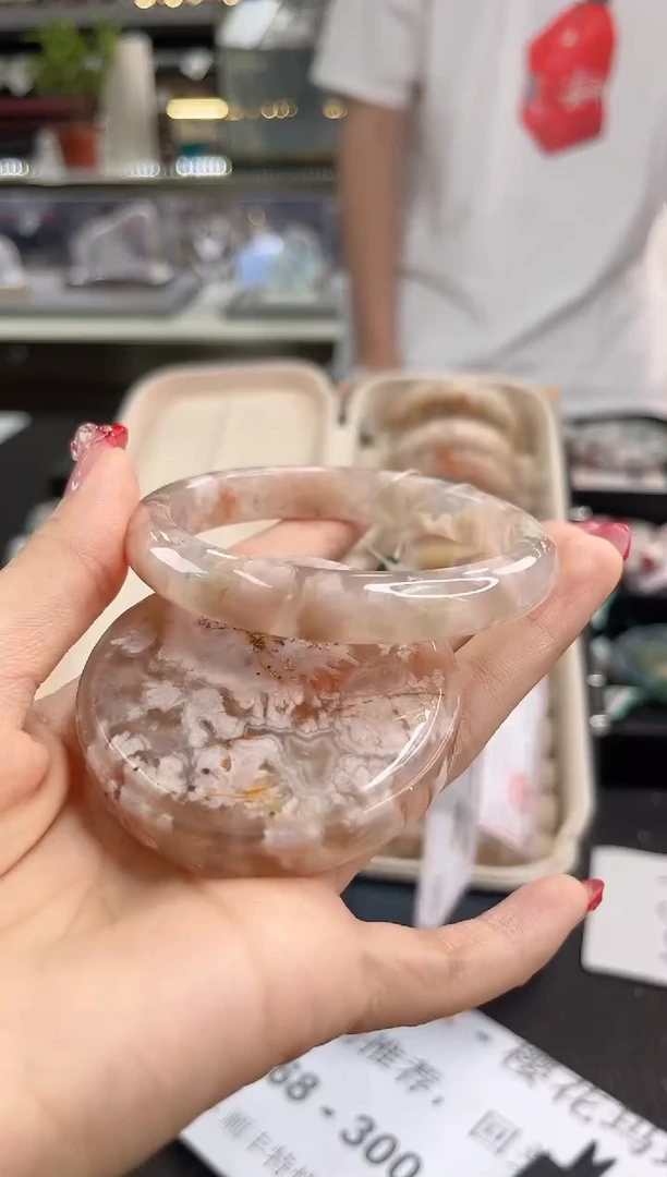 未镶嵌手镯石英质玉60圈口 （赠品镯心）399578