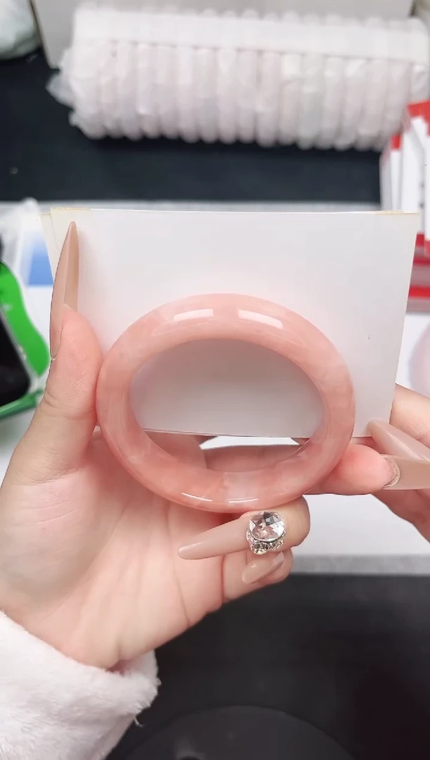 未镶嵌手镯石英质玉63-54