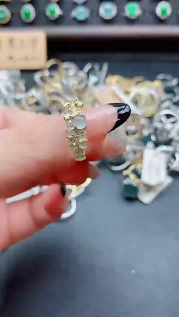 银S925镶嵌戒指翡翠1