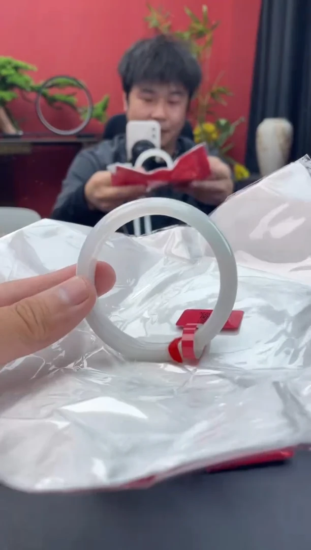 未镶嵌手镯翡翠3