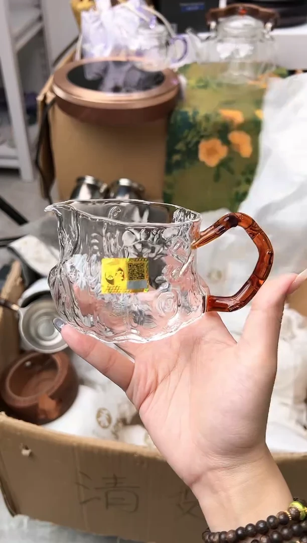 禾墨桩语琥珀色