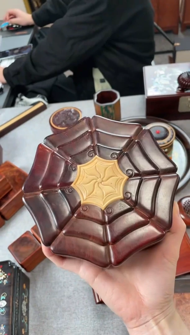 【闪购商品】紫檀木类成套家具八角盒