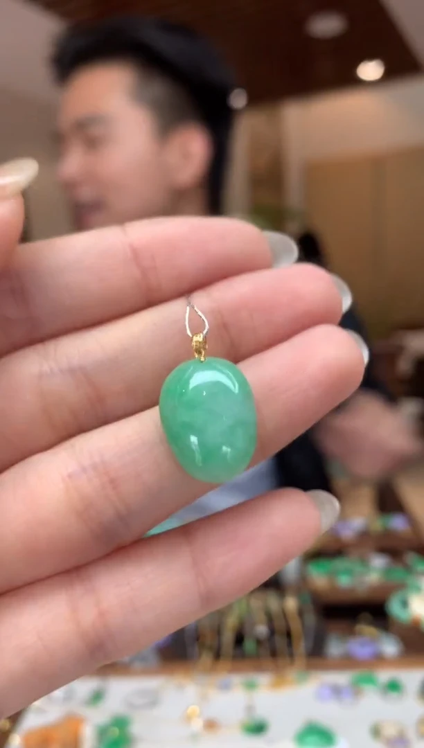 翡翠18K金镶嵌吊坠(不含链)福瓜