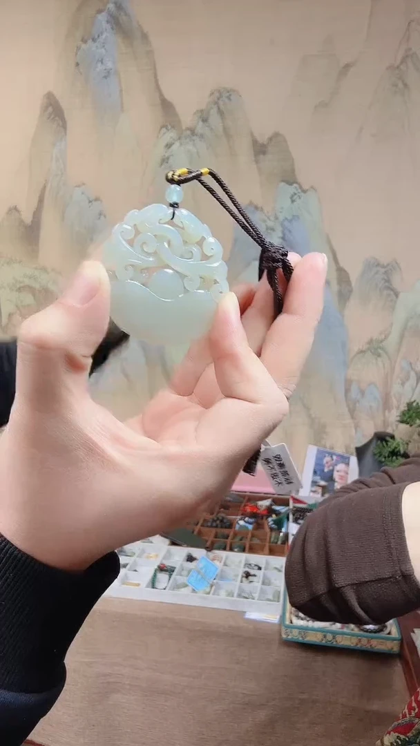 【闪购商品】和田玉颈饰未镶嵌.