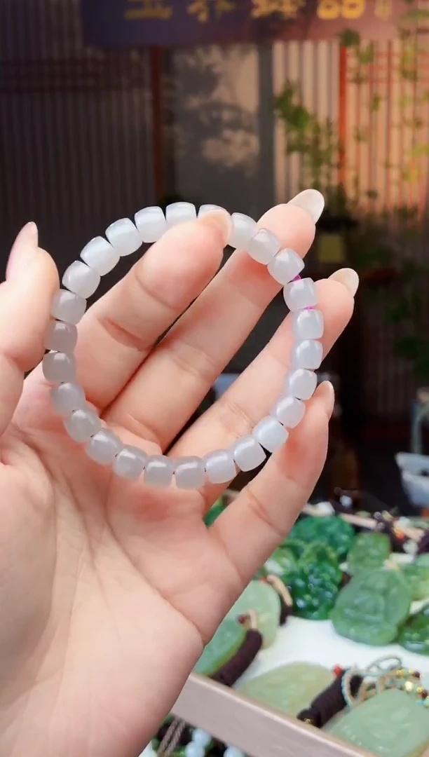 颈饰未镶嵌和田玉多样性发货拍一发一