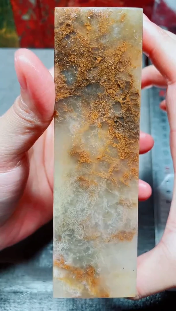 玉桂林鸡血玉素章贵妃27