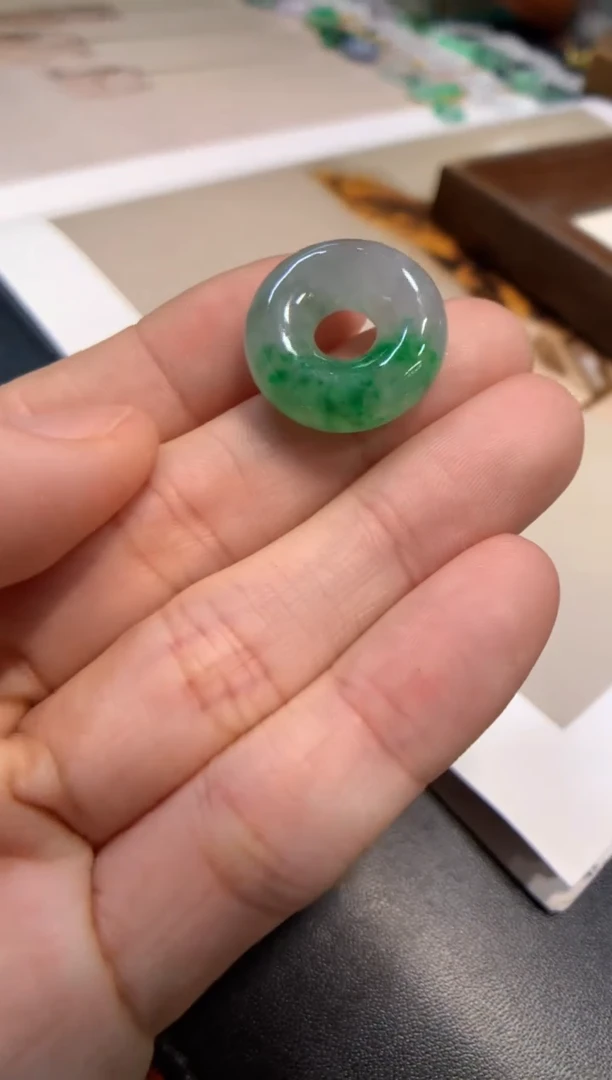 颈饰未镶嵌翡翠甜甜圈