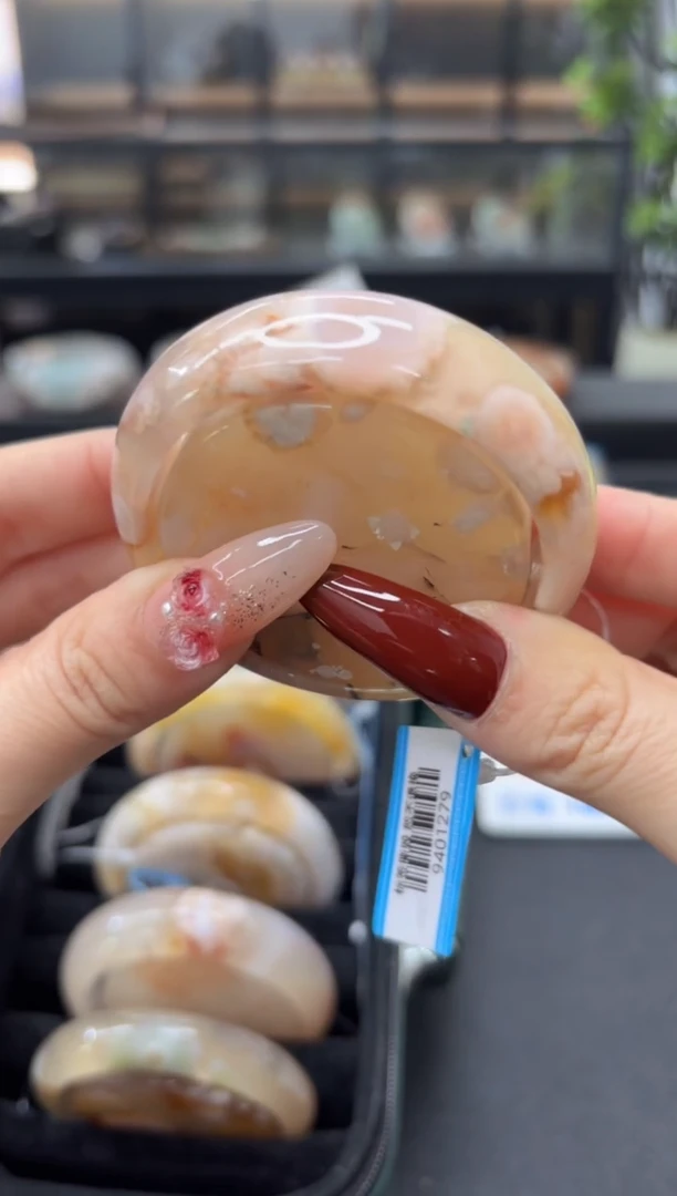 未镶嵌手镯石英质玉C155(51圈赠送镯心)