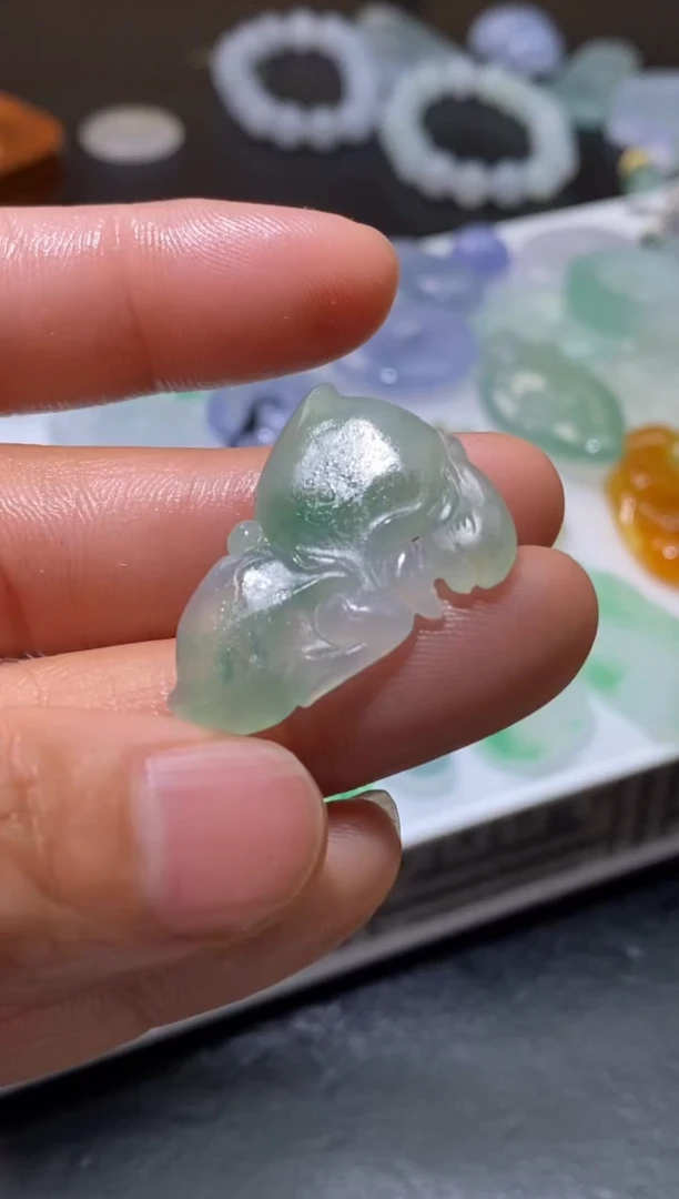 【闪购商品】定制翡翠未镶嵌翡翠毛货~多样性发货一个