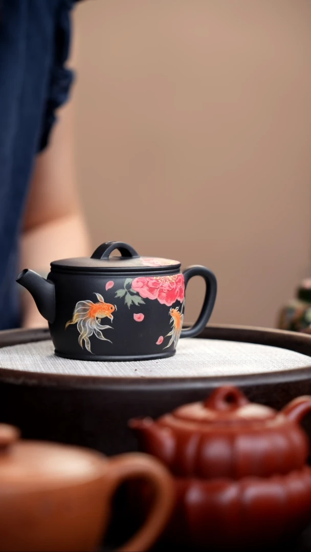 茶壶紫砂云雾天青汉瓦泥绘双鱼