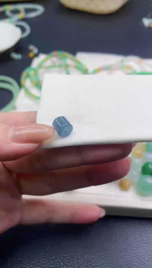 未镶嵌定制翡翠u*a珠子